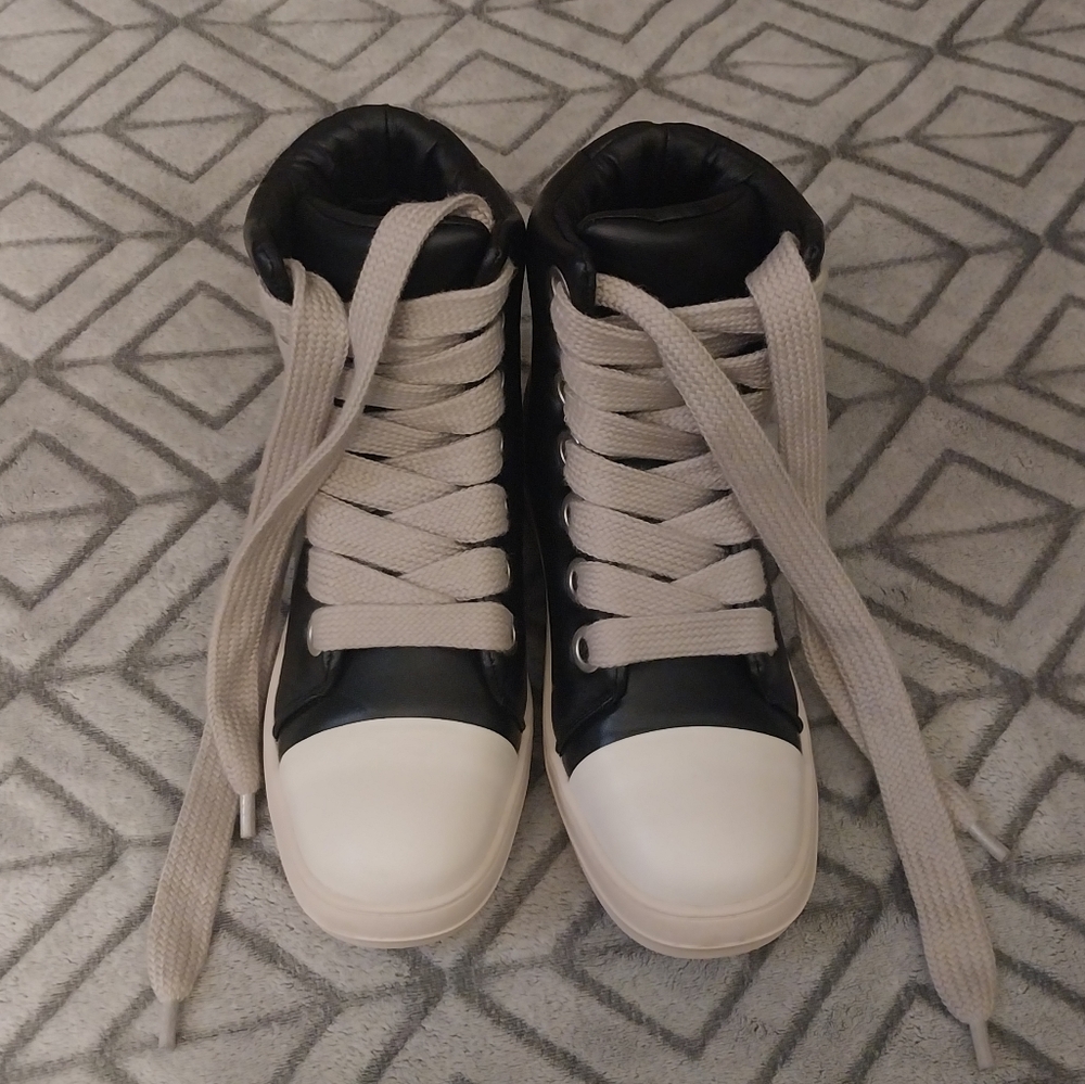 Stylish Black and White Rick Owen look-a- lot Boots